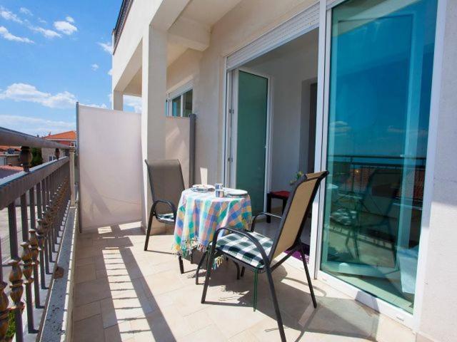 Apartmani Dana Makarska Exterior foto
